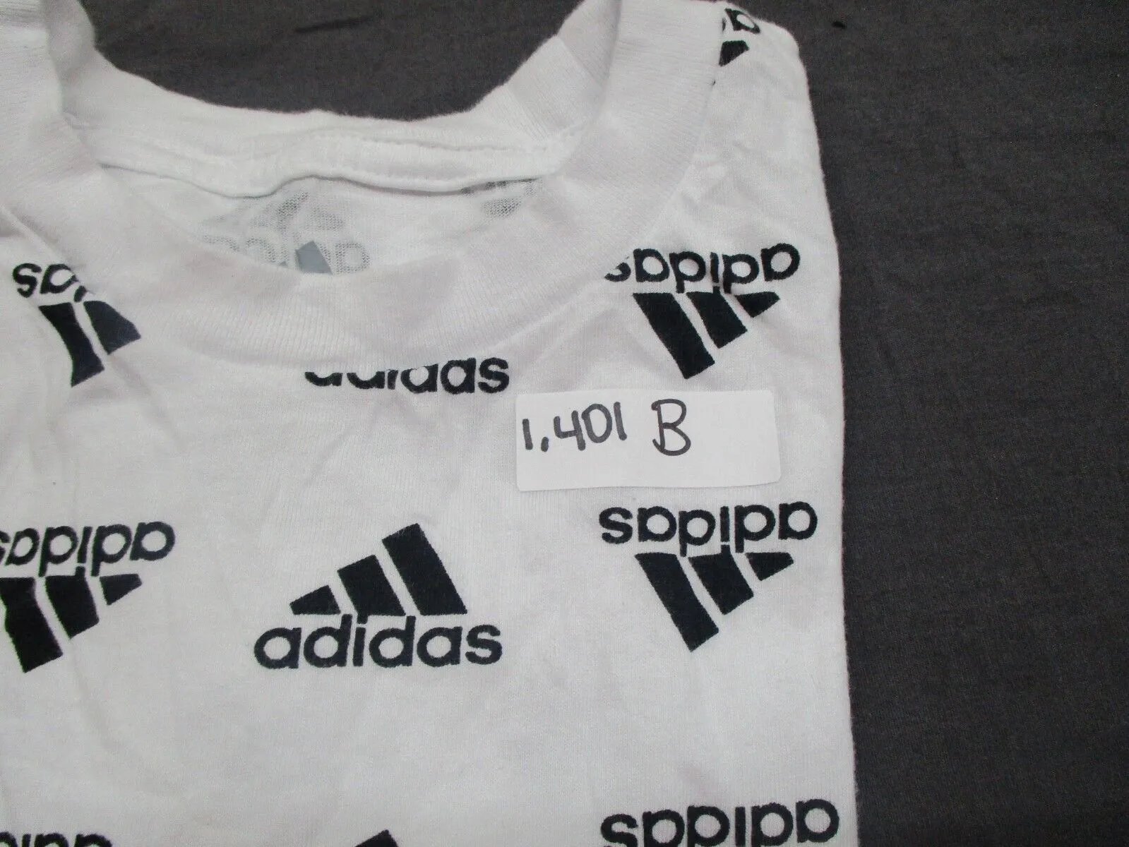 Adidas Logo Print Short Sleeve Athletic Tee Shirt Crew Neck Cotton White 5 Boys