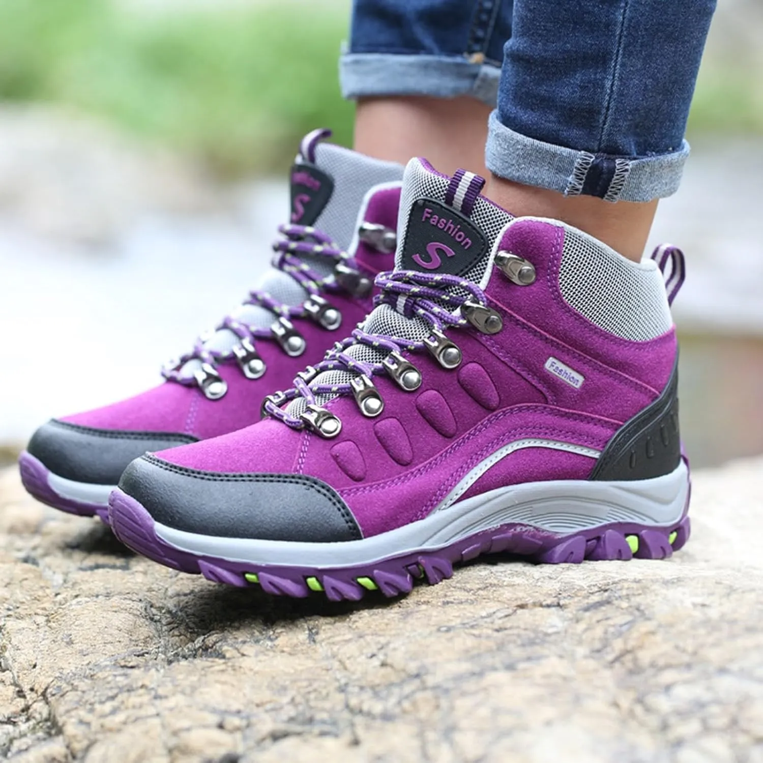 AMDBEL Snow Boots for Women Warm Thermal Boots Waterproof Snow Winter Hiking Work Comfy Boots Outdoor Sneakers Walking Shoes