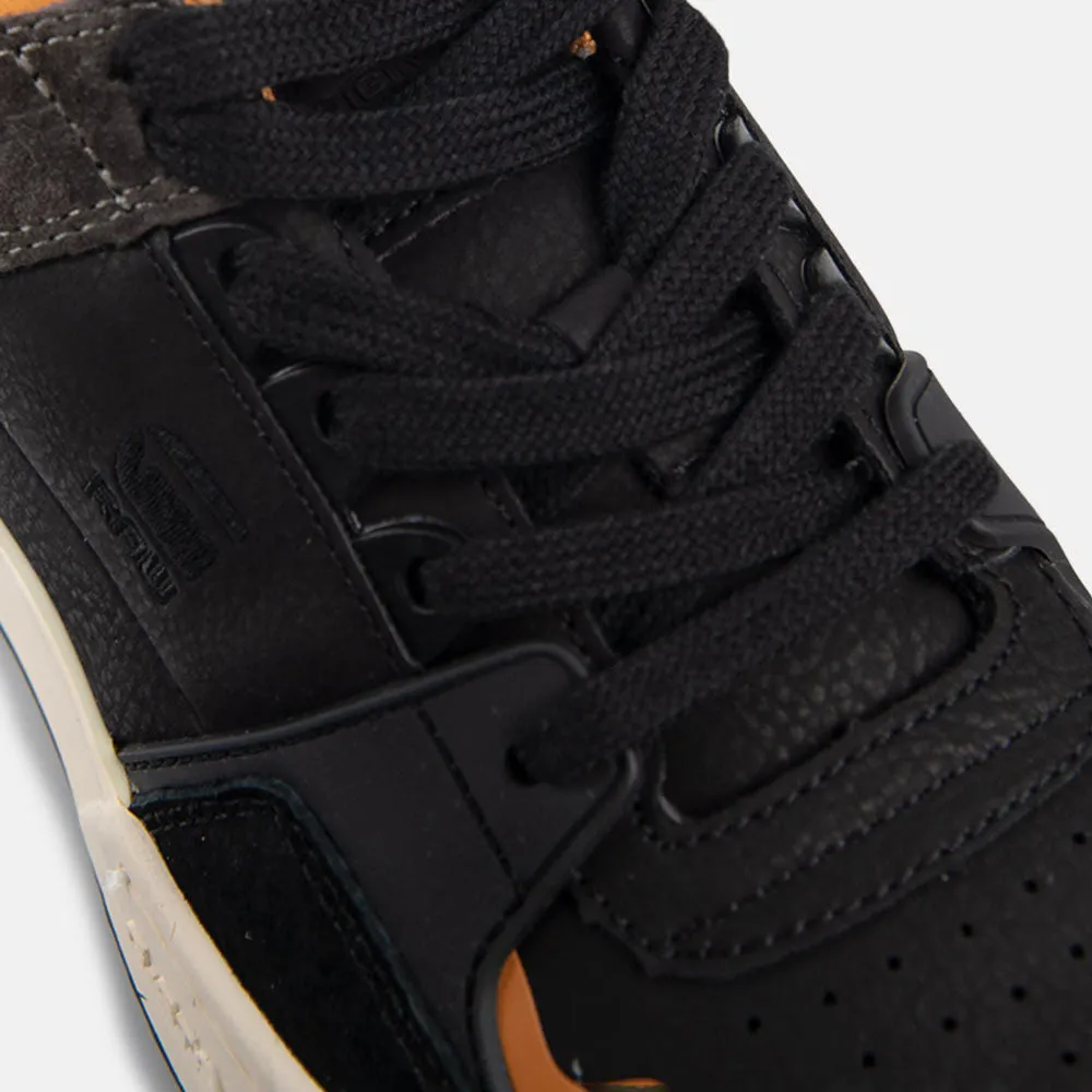 Attacc Sue - Black Multi