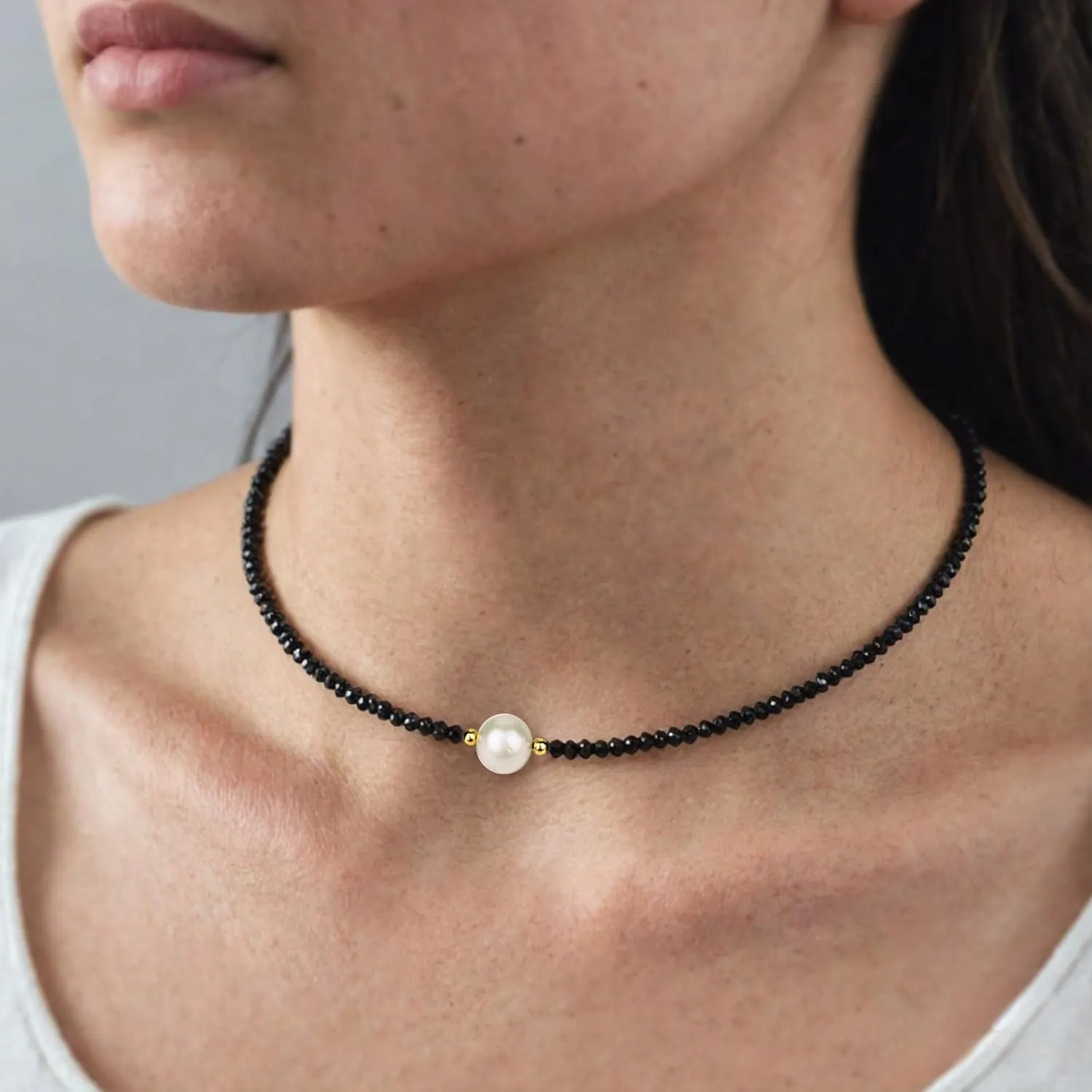 Black Spinel Necklaces for Women, Natural Freshwater Black Pearl Necklace, 18k Gold Plated 18 Inches Adjustable Chain Pearl Choker Necklace