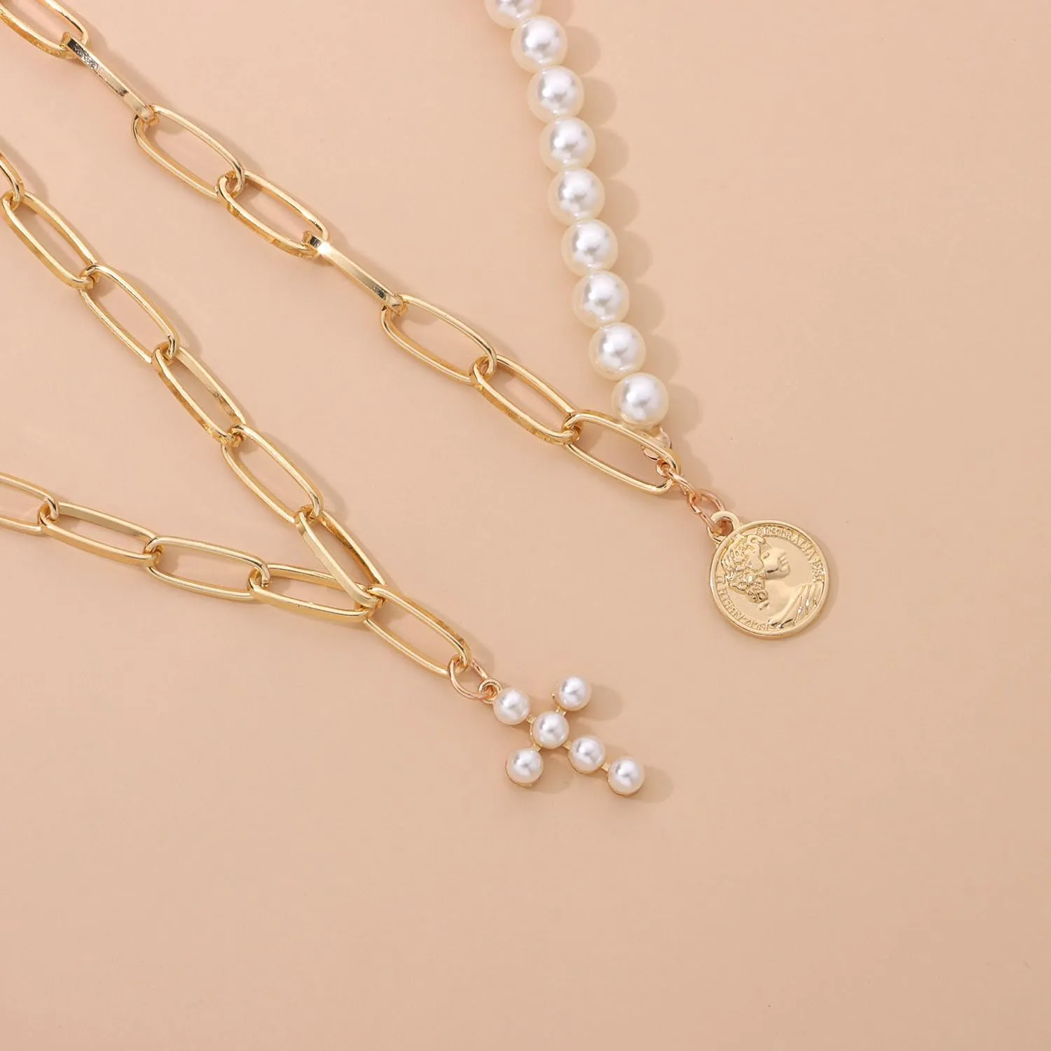 CJIAYUJEW Gold Layered Necklaces for Women Stackable Cross Necklace Cuban Cross Pendant Necklace Gold Heart Cross Choker Necklace Set Simple Jewelry Gift