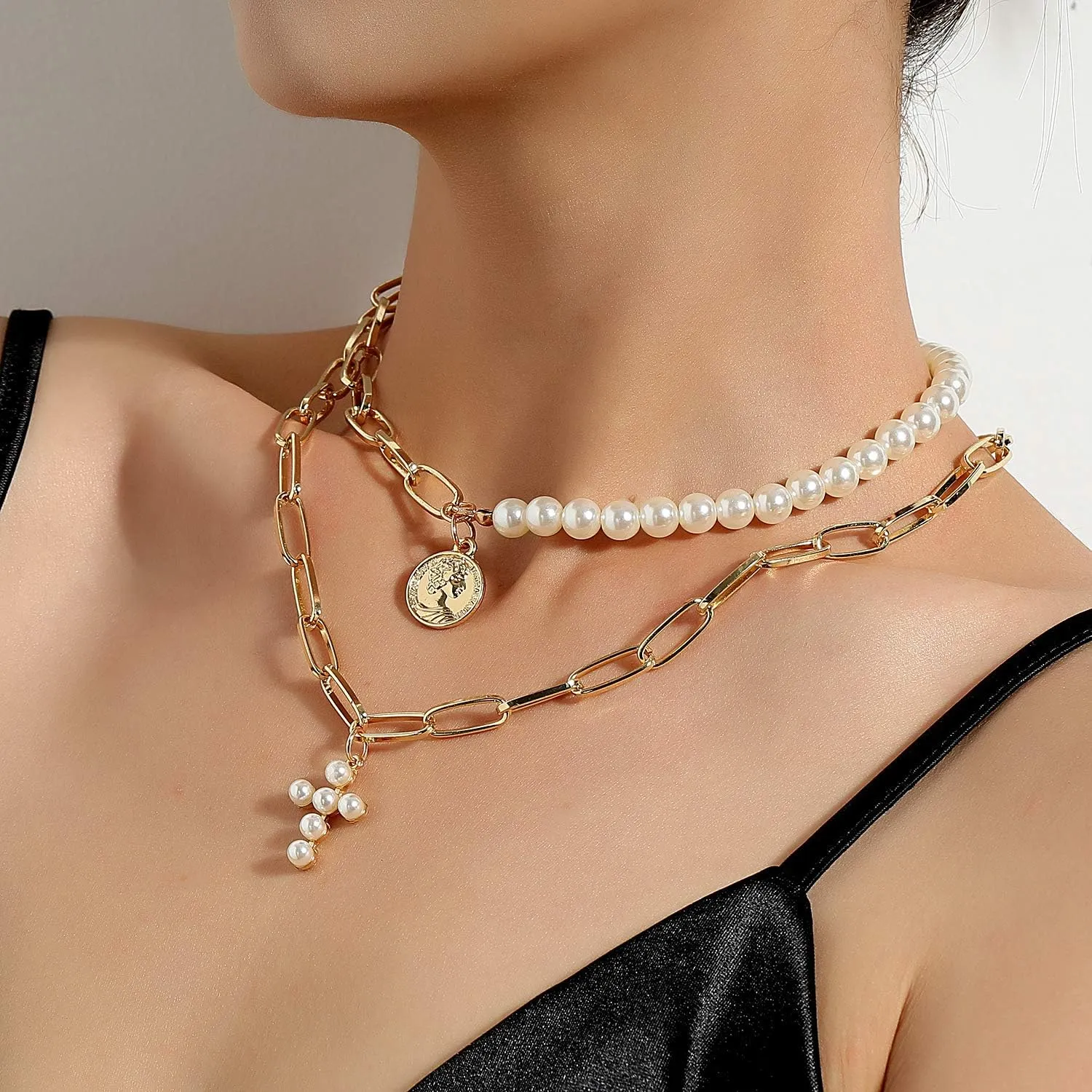 CJIAYUJEW Gold Layered Necklaces for Women Stackable Cross Necklace Cuban Cross Pendant Necklace Gold Heart Cross Choker Necklace Set Simple Jewelry Gift