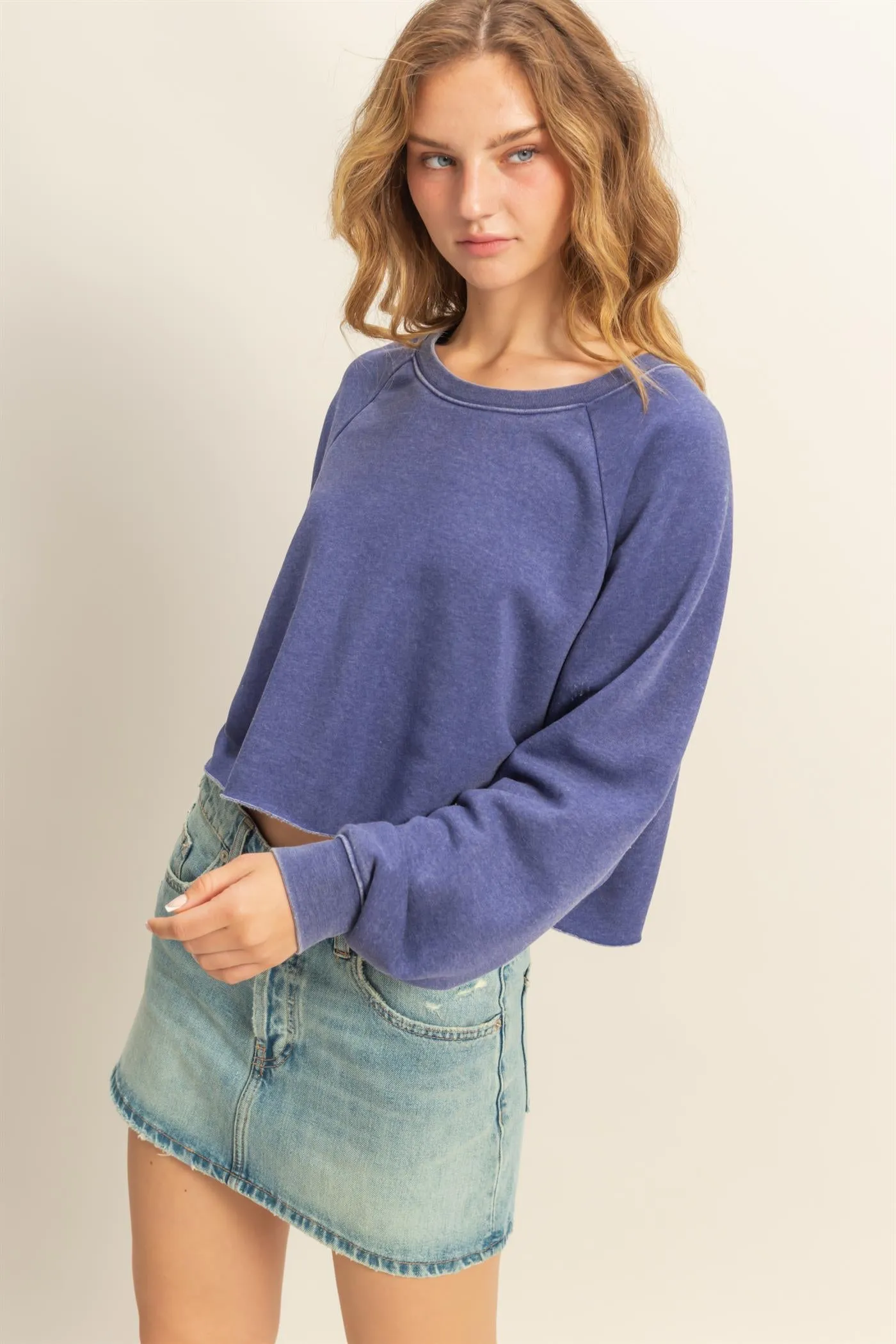 DZ25C445-Laid Back Crop Sweatshirt