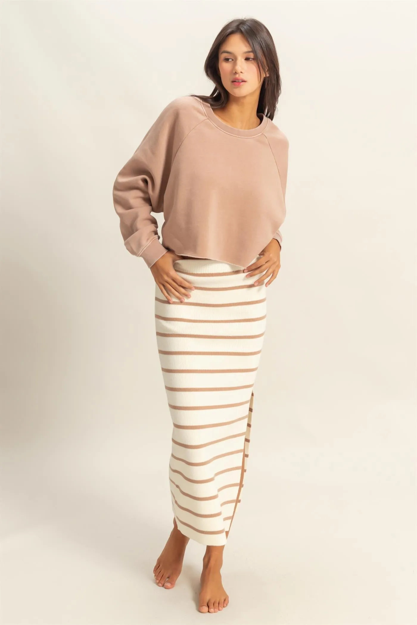 DZ25C445-Laid Back Crop Sweatshirt