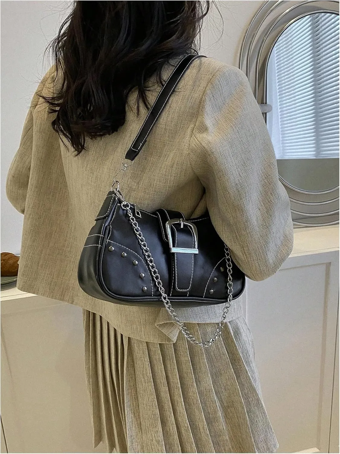GORGLITTER Women's Buckle Shoulder Bag Y2K Chain PU Leather Clutch Shoulder Handbags