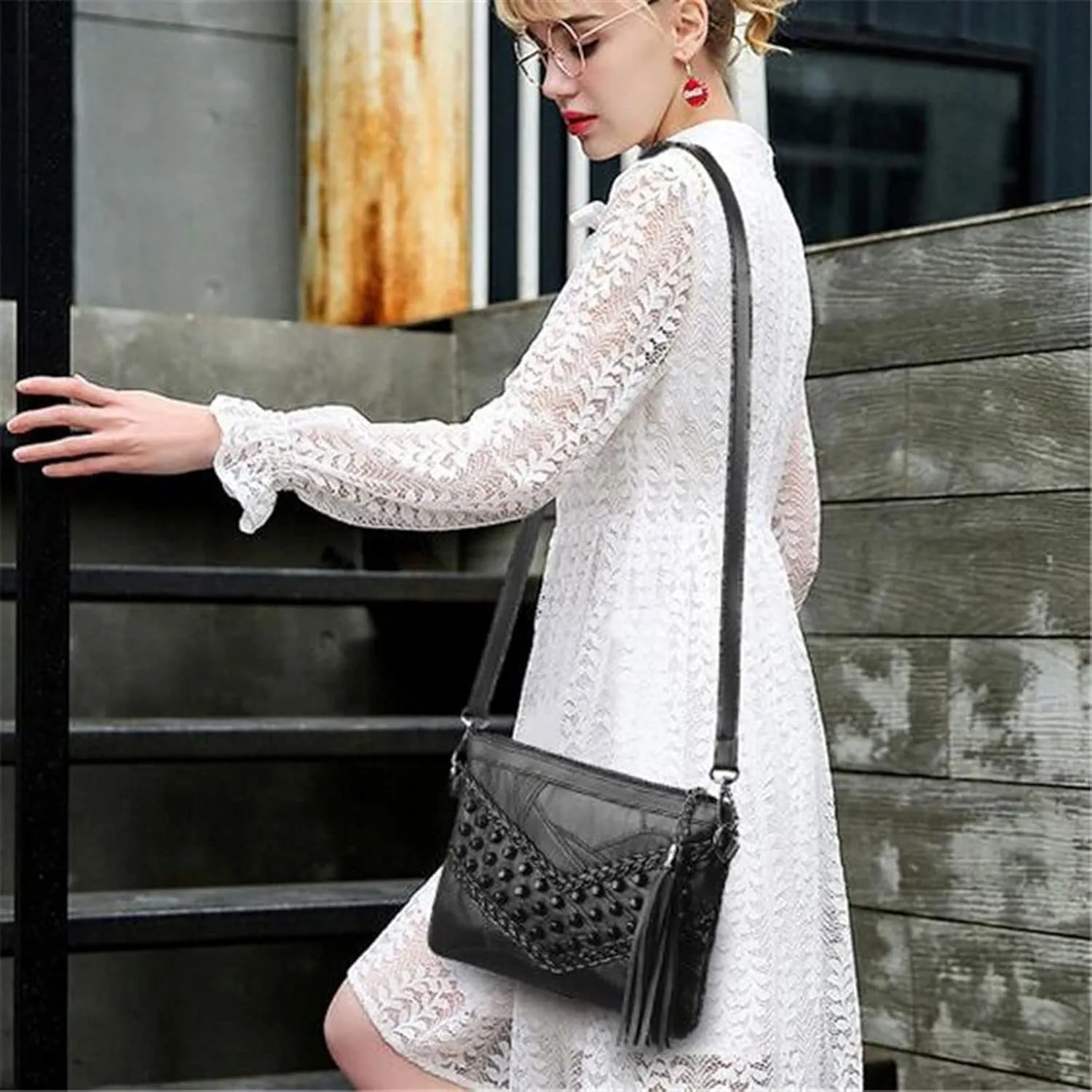 Handbags Shoulder Bags Vintage Rivet Envelope Shoulder Bag Women's Small (Black 24x3x17cm)
