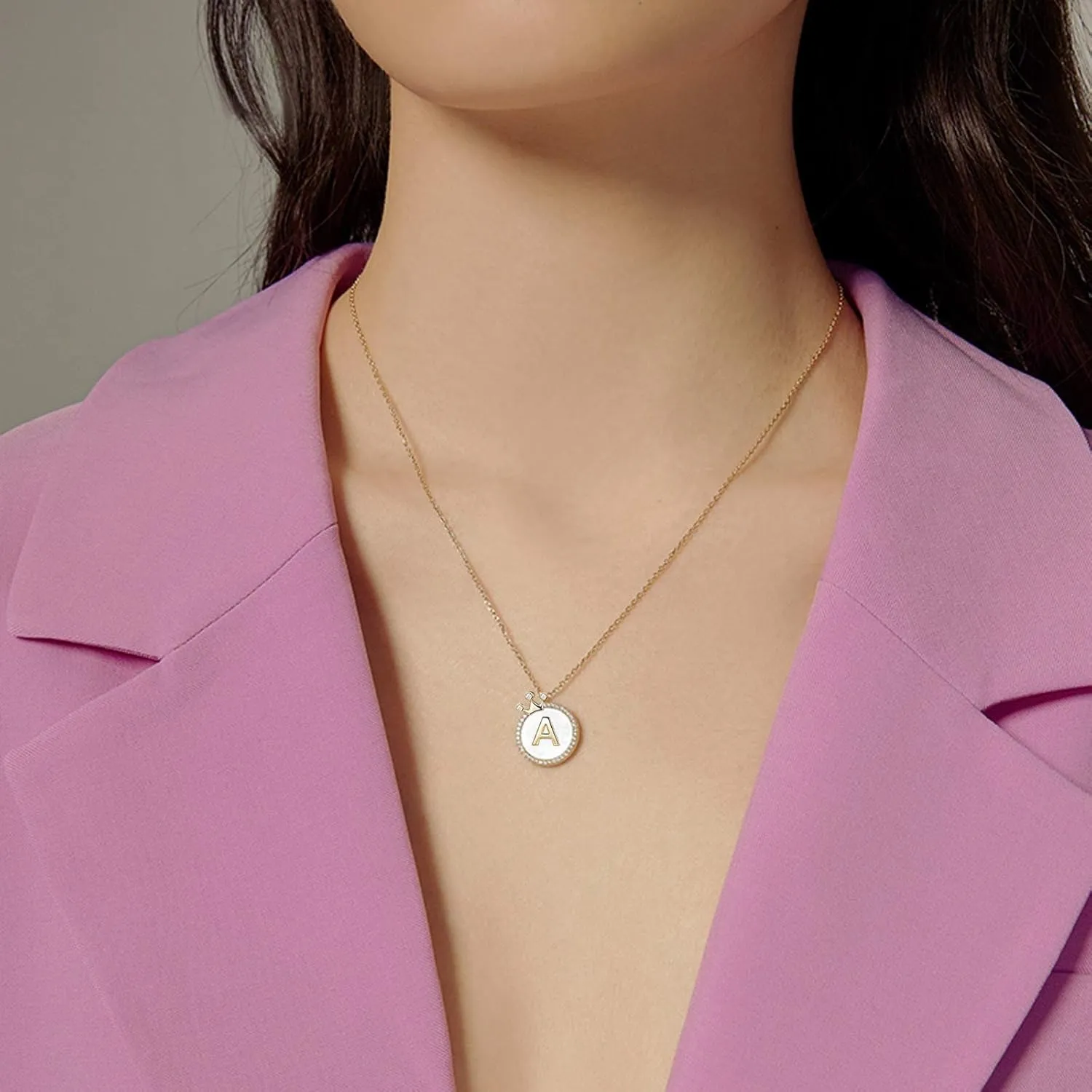 Hutou Gold Initial Necklaces for Women 14K Gold Plated Dainty Letter Chain Necklace Personalized Crown Necklaces for Women