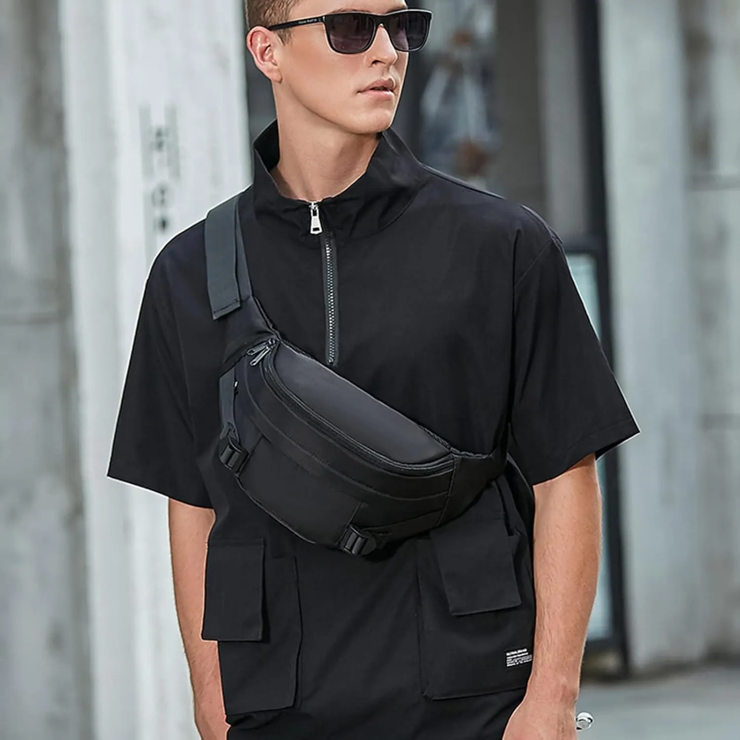 Men Messenger Bags Fashion Solid Color Simple Chest Bags Large Capacity Casual Shoulder Bag Mens (Black, One Size)