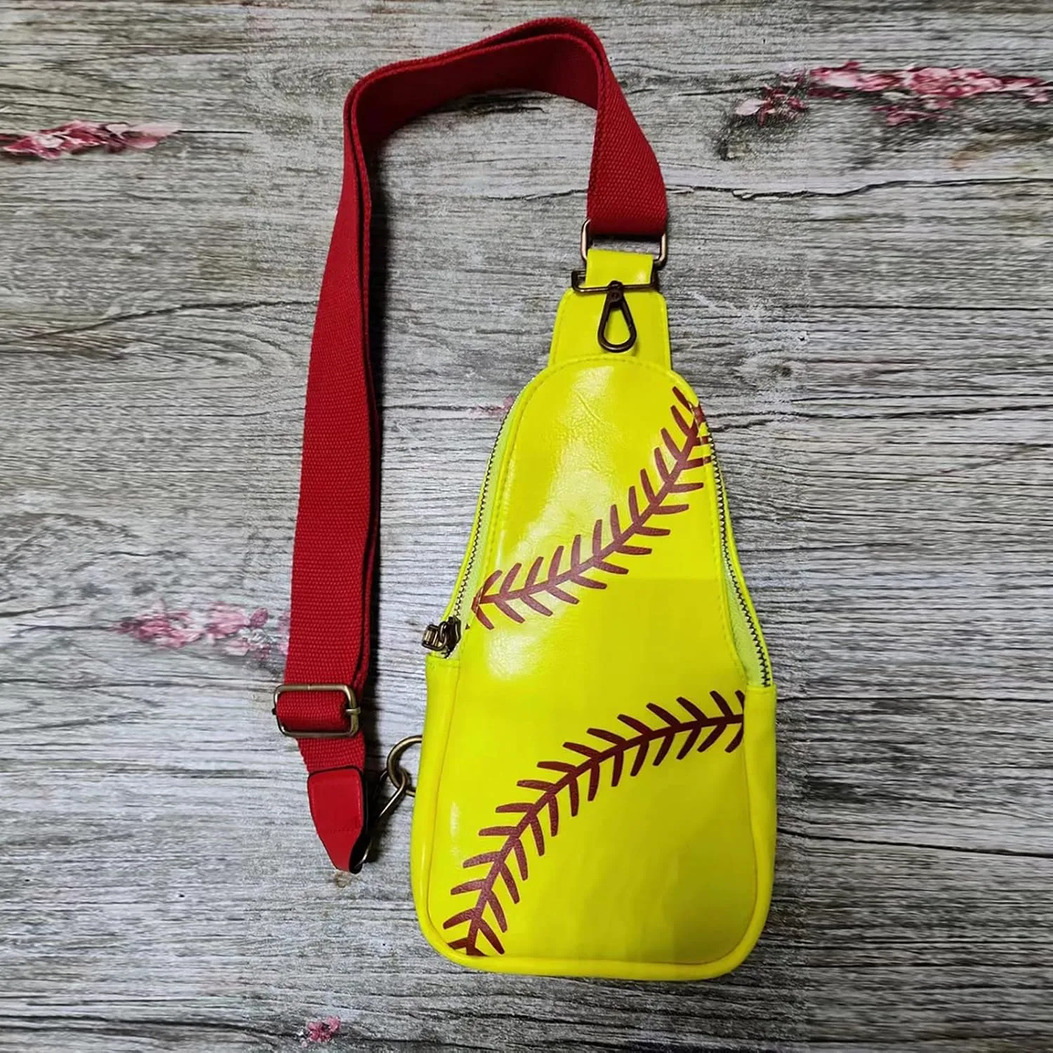 Men Women Baseball Shoulder Bags Chest Bag Sports Baseball Messenger Bags Messenger Satchel Bag for (Yellow, One Size)