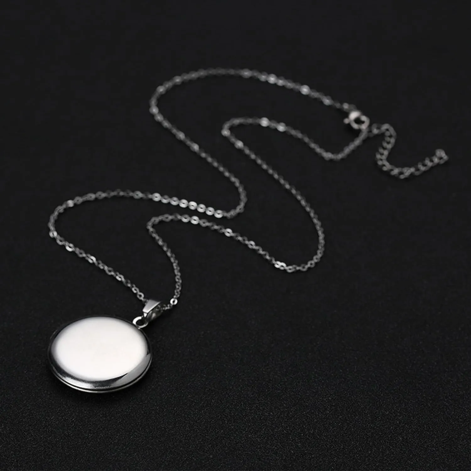 PHOCKSIN Personalized Locket Necklace for Women Custom Silver Heart Photo Necklace With Picture Inside Lockets with Birth Flower Birthstone Birthday Gifts for Women