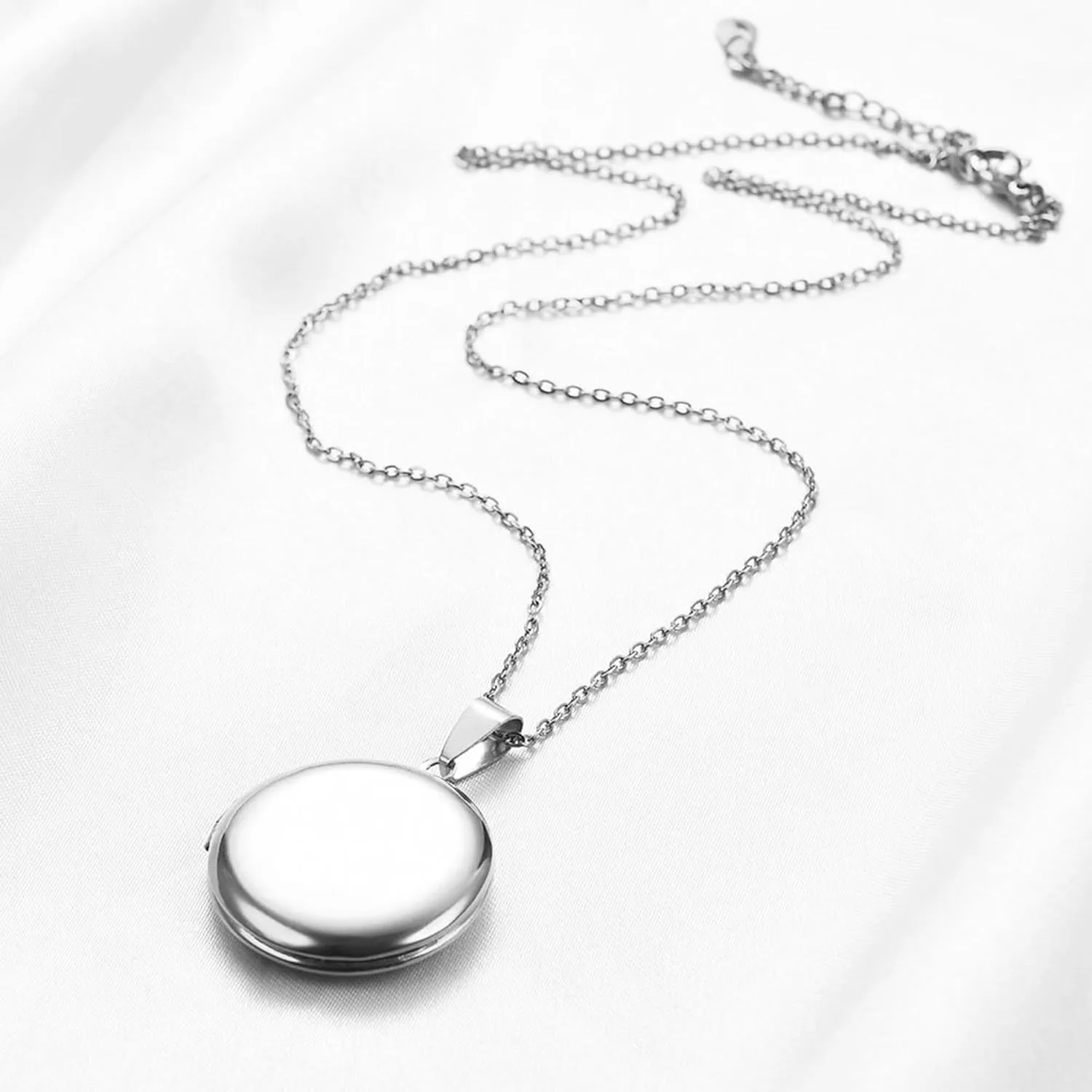 PHOCKSIN Personalized Locket Necklace for Women Custom Silver Heart Photo Necklace With Picture Inside Lockets with Birth Flower Birthstone Birthday Gifts for Women