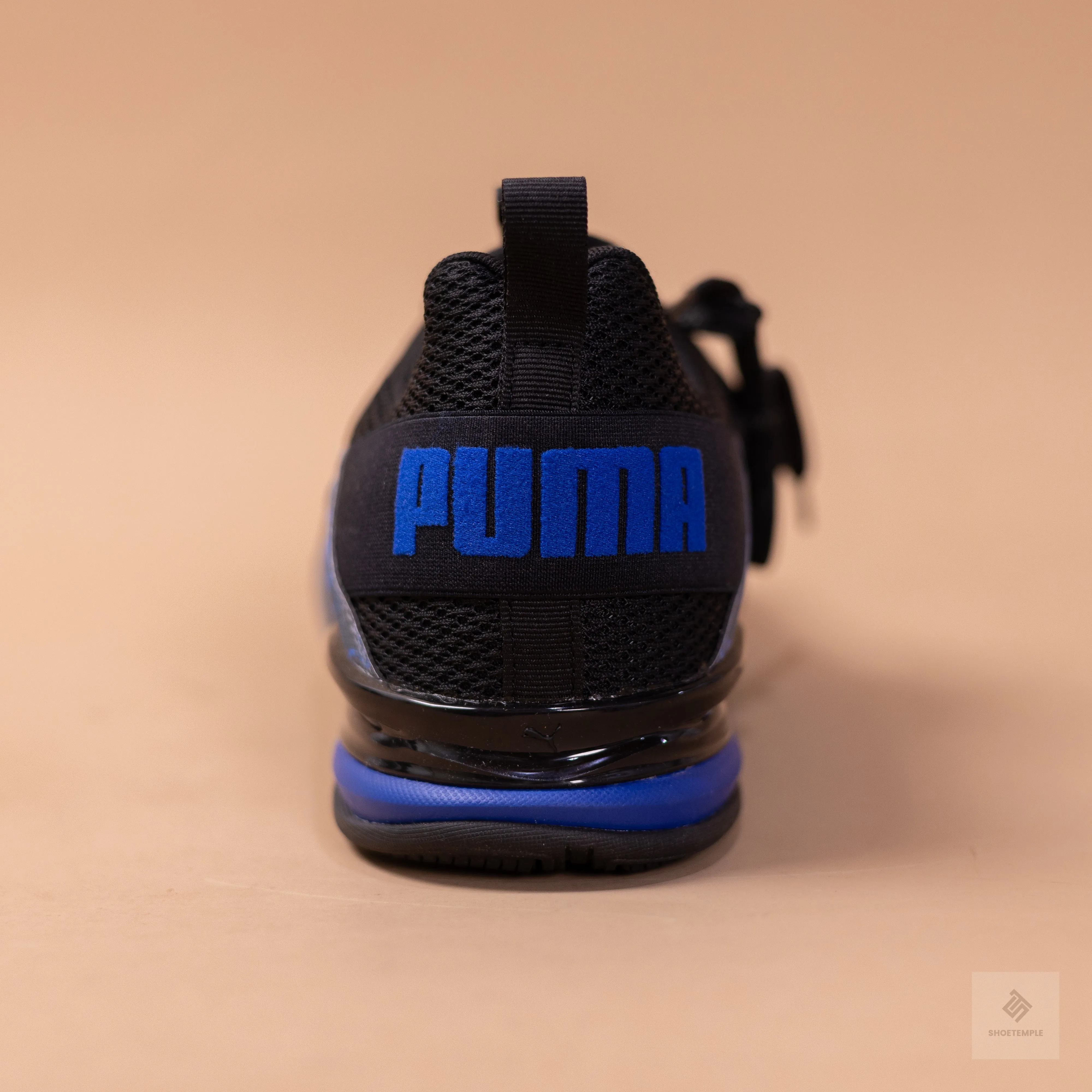 Puma Axelion Sneaker