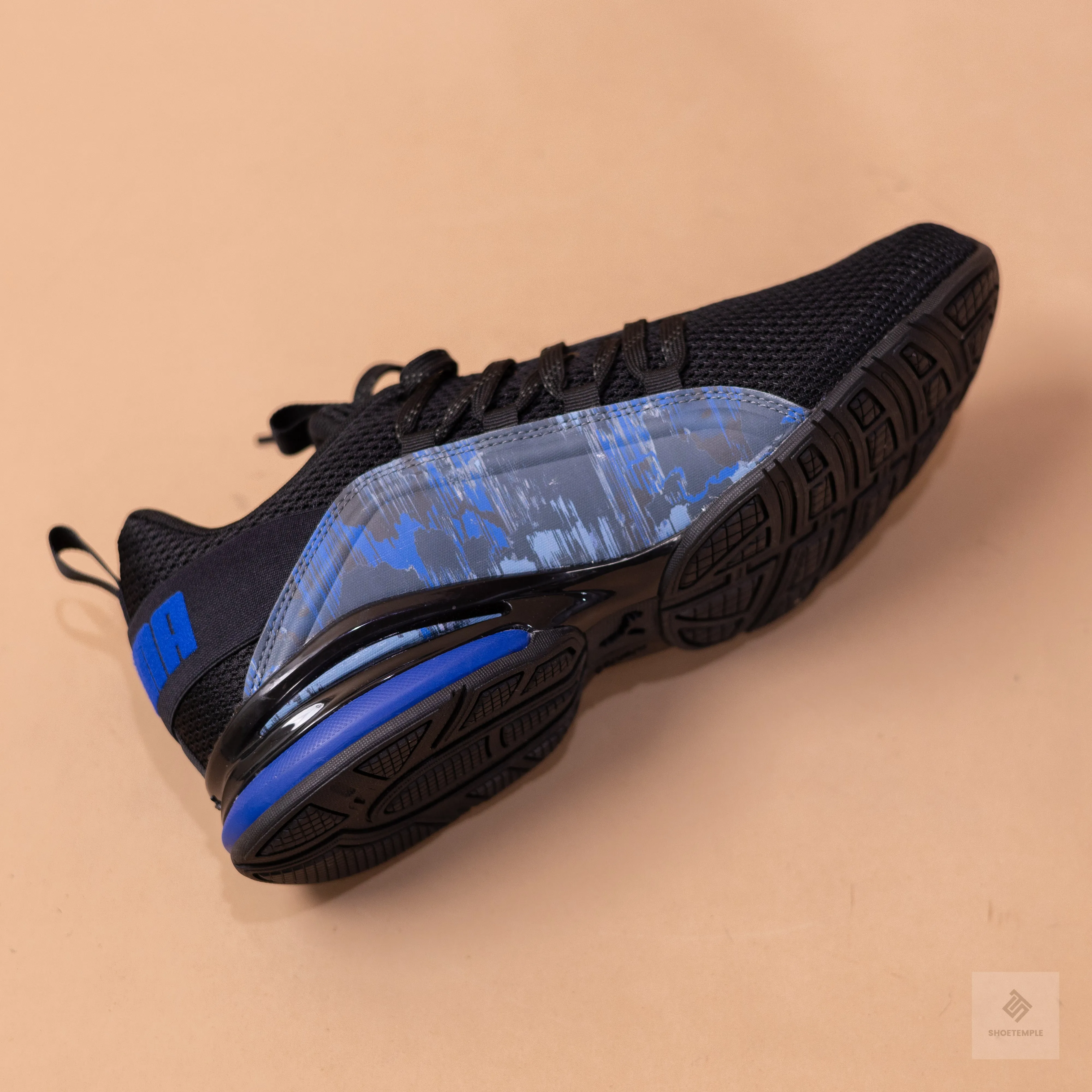 Puma Axelion Sneaker