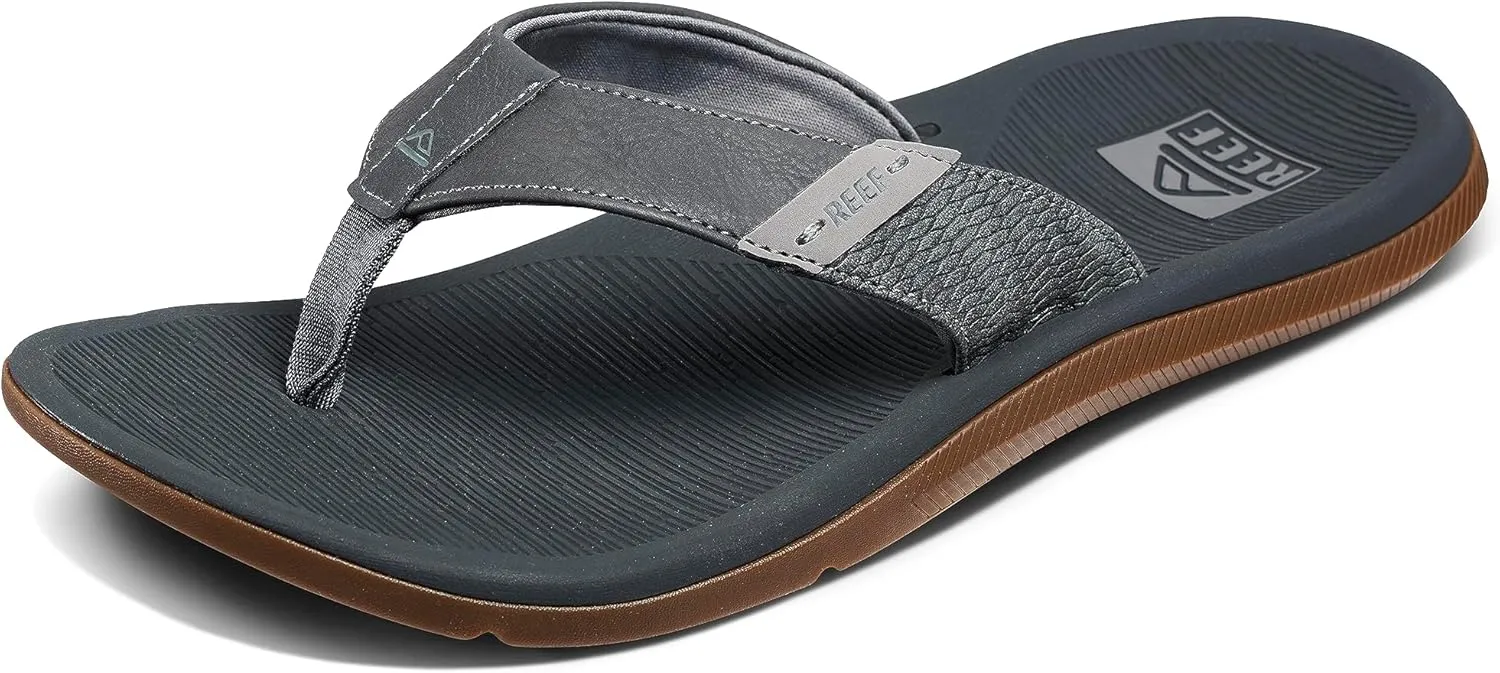 REEF Santa Ana Men's Flip Flop, Arch Support, Water Friendly, Non Marking Outsole