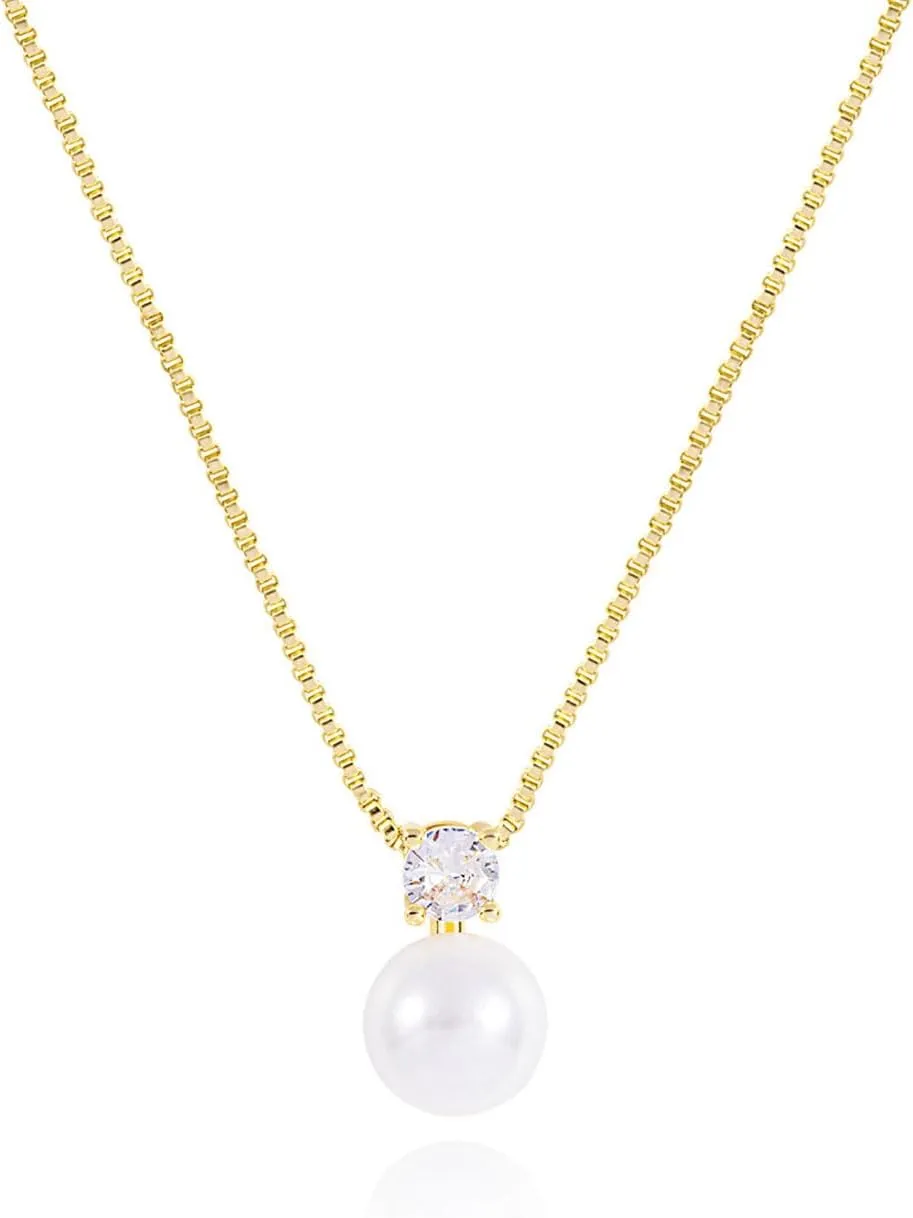 VRIUA Pearl Necklaces for Women - 14k Gold Plated Dainty Gold Pearl Necklace Simple Everyday Minimalist Necklaces for Women