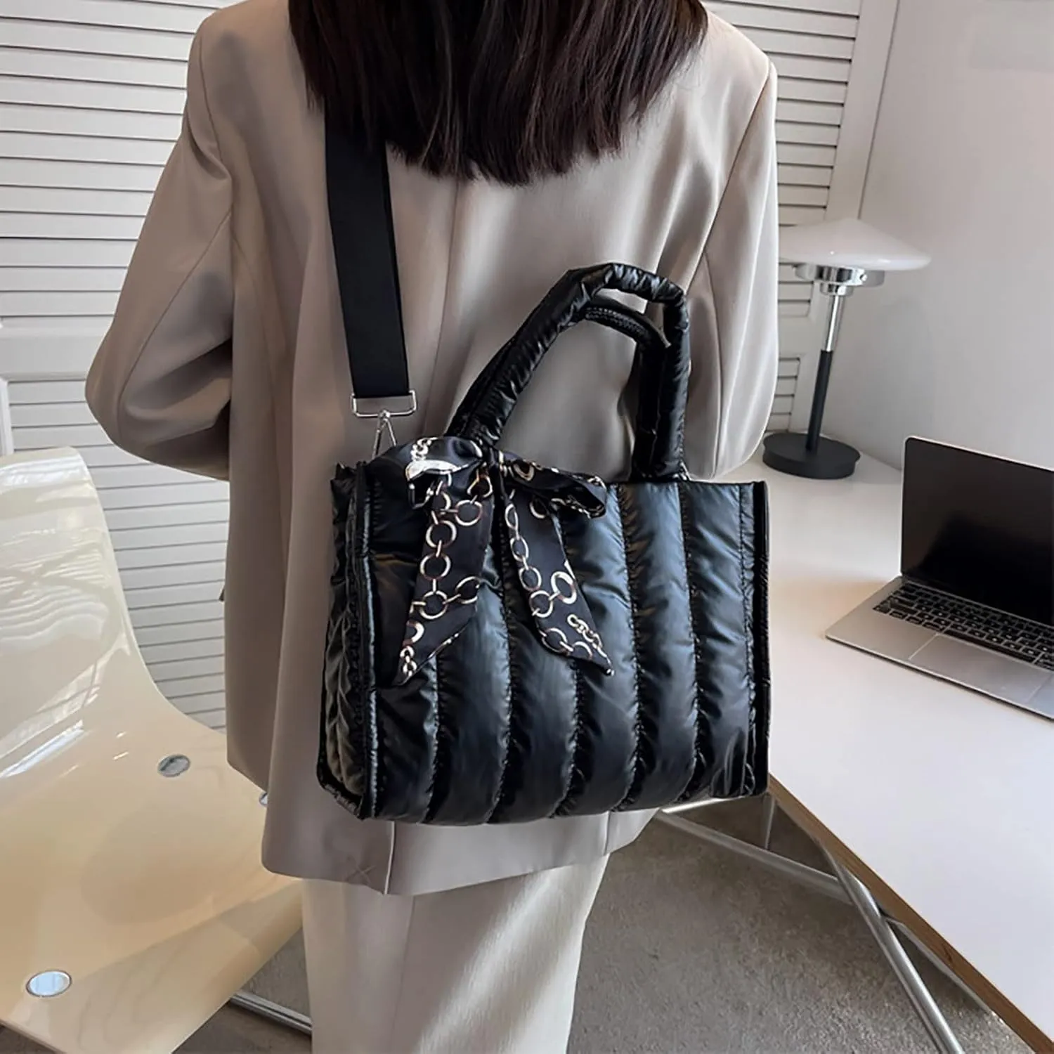 Women's Classic Satchel Bags Genuine Leather Crossbody Bags for Women Trendy Waterproof Cross Body Bag(Black)